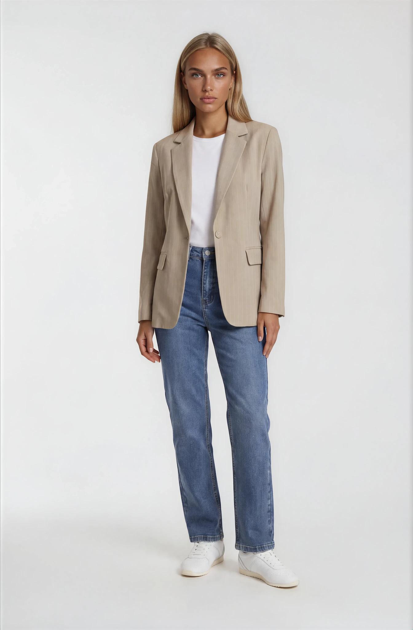 The Élise Blazer
